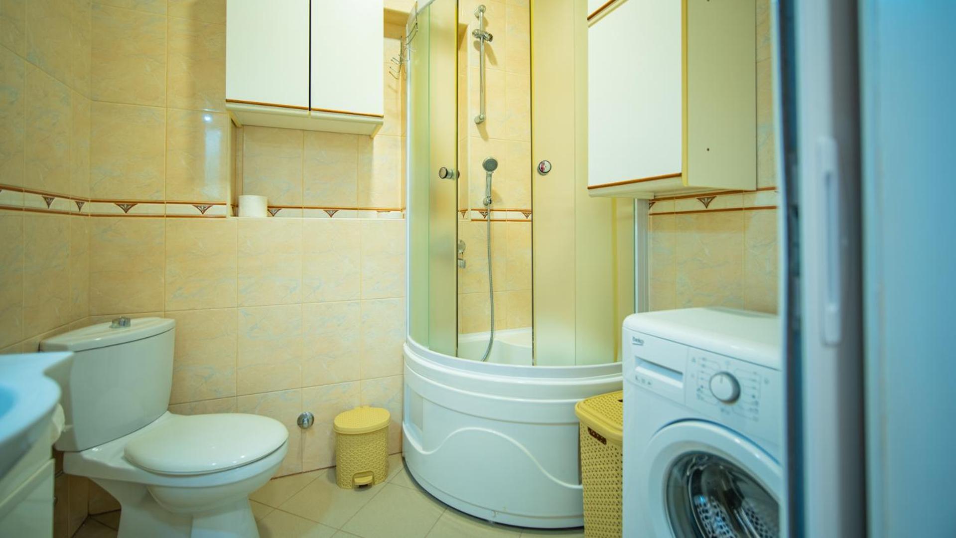 Apartmani Ana Tivat Exteriör bild