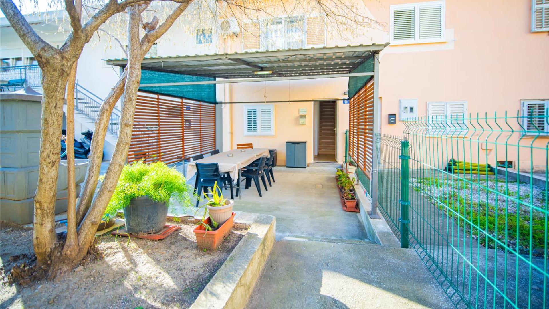 Apartmani Ana Tivat Exteriör bild